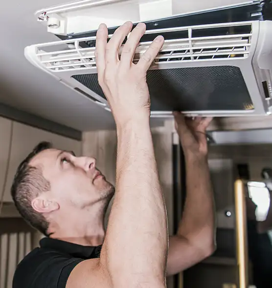  Professional Licensed And Insured Cleaners in Clive, IA